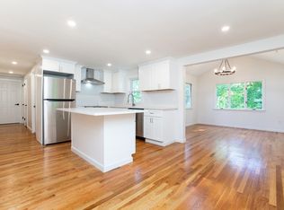 39 Mark Ave, Reading, MA 01867