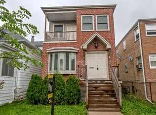 2113 Emerson St, Evanston, IL 60201