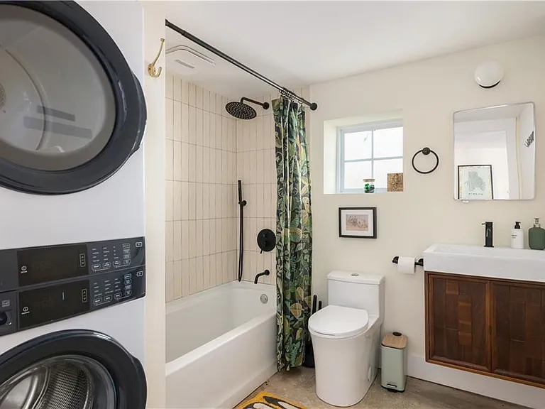 1583 Braeburn Dr SE #CH — Photo 17