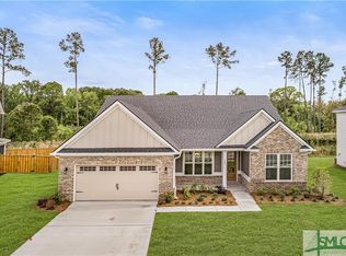 395 Highland Cir, Richmond Hill, GA 31324