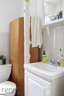 Rented by Rennit Inc. | media 62