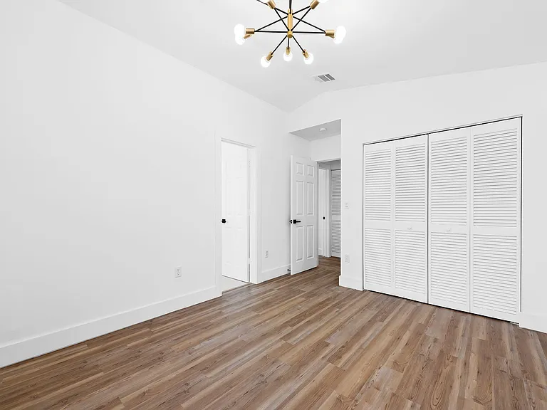 1551 Seagrape Way — Photo 22
