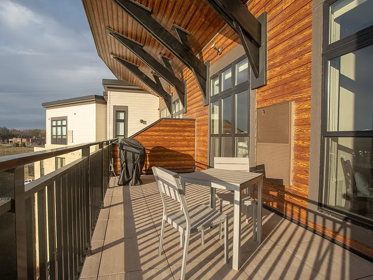The Reserve at Mendota Village — Photo 23