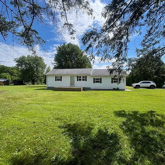 1261 Avonia Rd — Photo 19