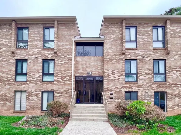 2318 Freetown Ct APT 12C, Reston, VA 20191