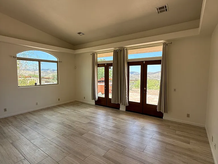 10745 Pinon Ave — Photo 40
