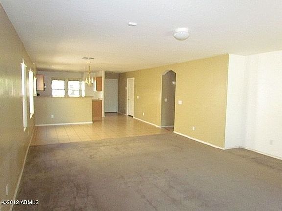 3rd image of 15271 W Adams St