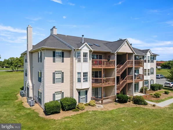 90 Chinkapin Dr #10, Stephens City, VA 22655