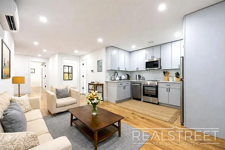 1274 Jefferson Ave #1 — Photo 1