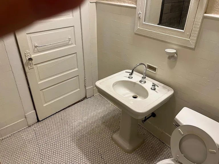 240 N McNeil St #3 — Photo 15