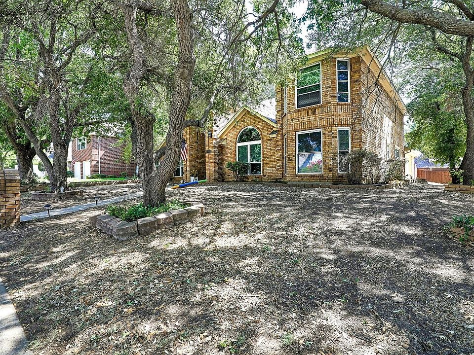 1st image of 7733 Blossom Dr