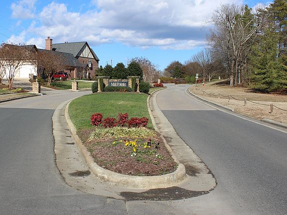 4th image of Windsor Cir Lot 27
