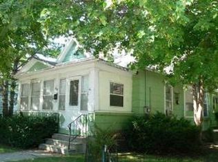 900 Greenwood Ave, Green Bay, WI 54304