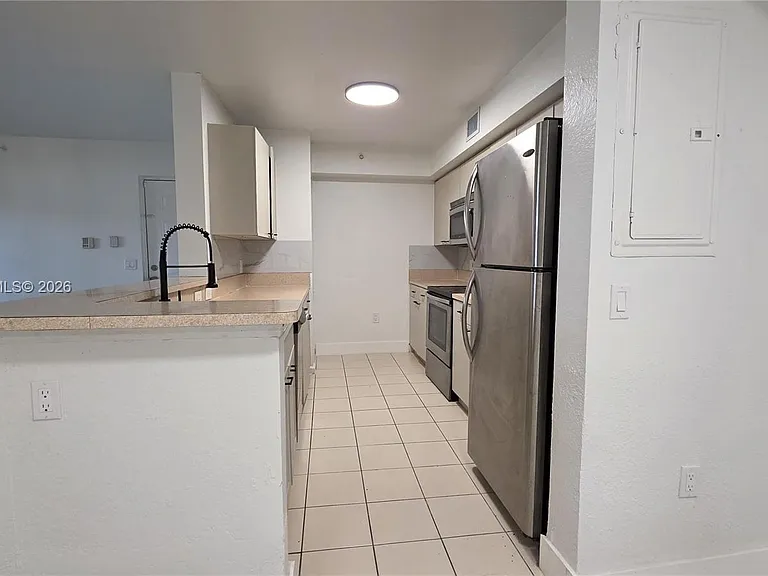 15480 SW 284th St #2111 — Photo 8