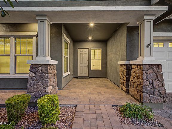 5th image of 2929 E APPALOOSA Road