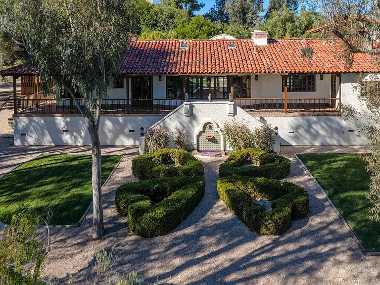 5443 Calzada Del Bosque — Photo 5