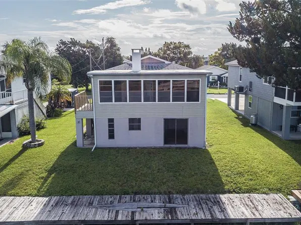 3179 Sea Grape Dr, Hernando Beach, FL 34607