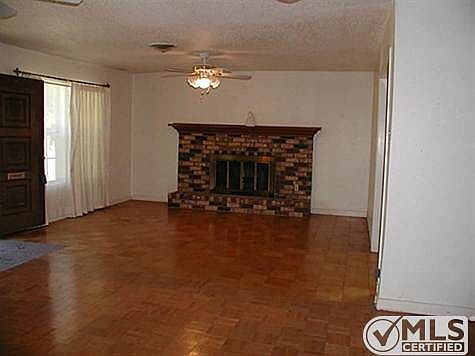 3rd image of 432 S Irving Heights Dr
