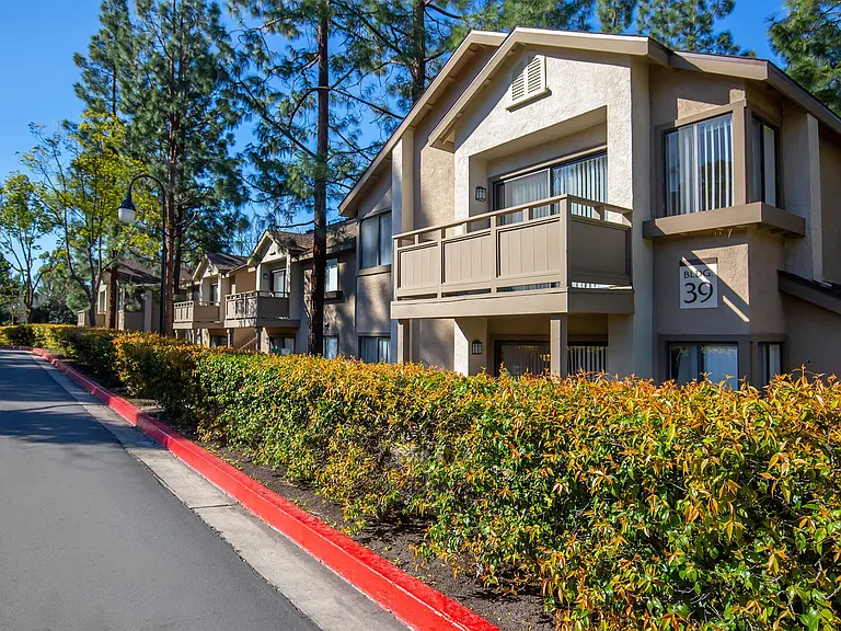 Westridge Apartment Homes — Photo 14