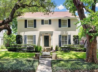 2920 Wroxton Rd, Houston, TX 77005