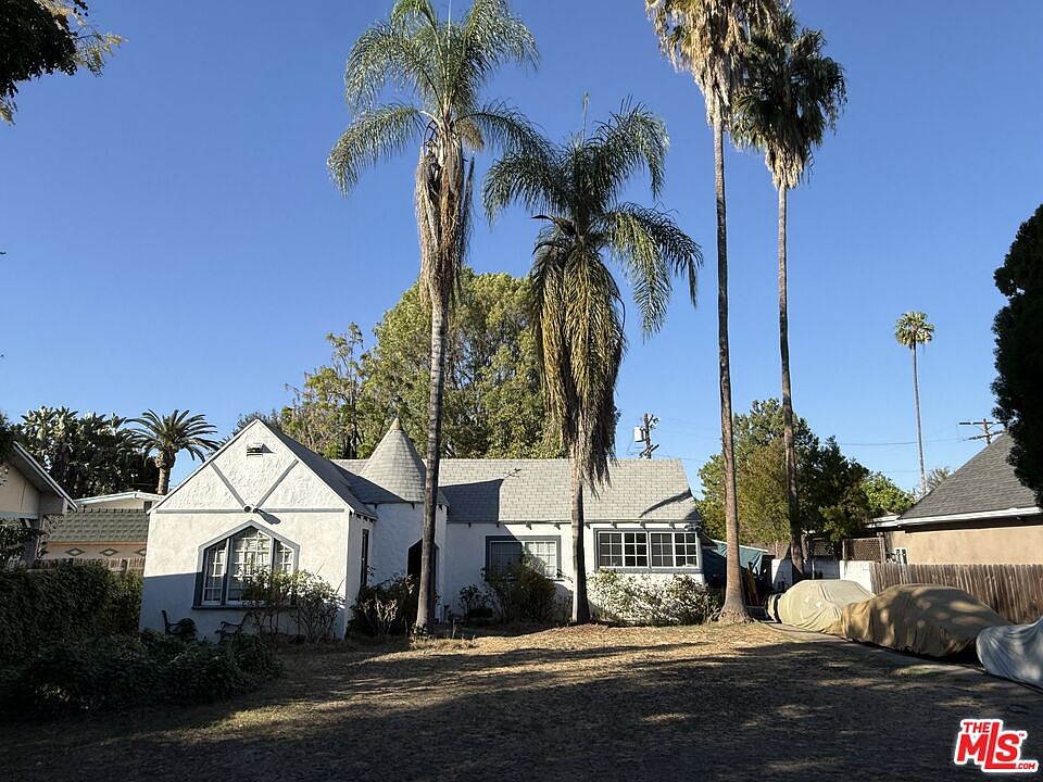 1st image of 11547 Hortense St