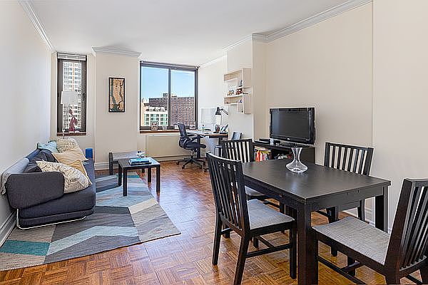 1st image of 400 E 90th St APT 14F