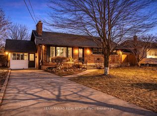 24 Brisbane Gln, Saint Catharines, ON L2N 3K9