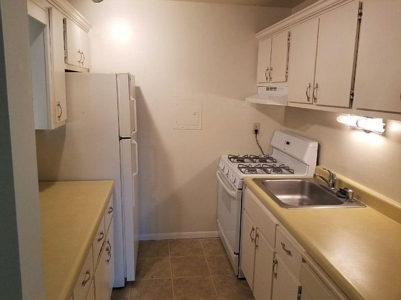 3rd image of 7030 W Forest Home Ave APT 16