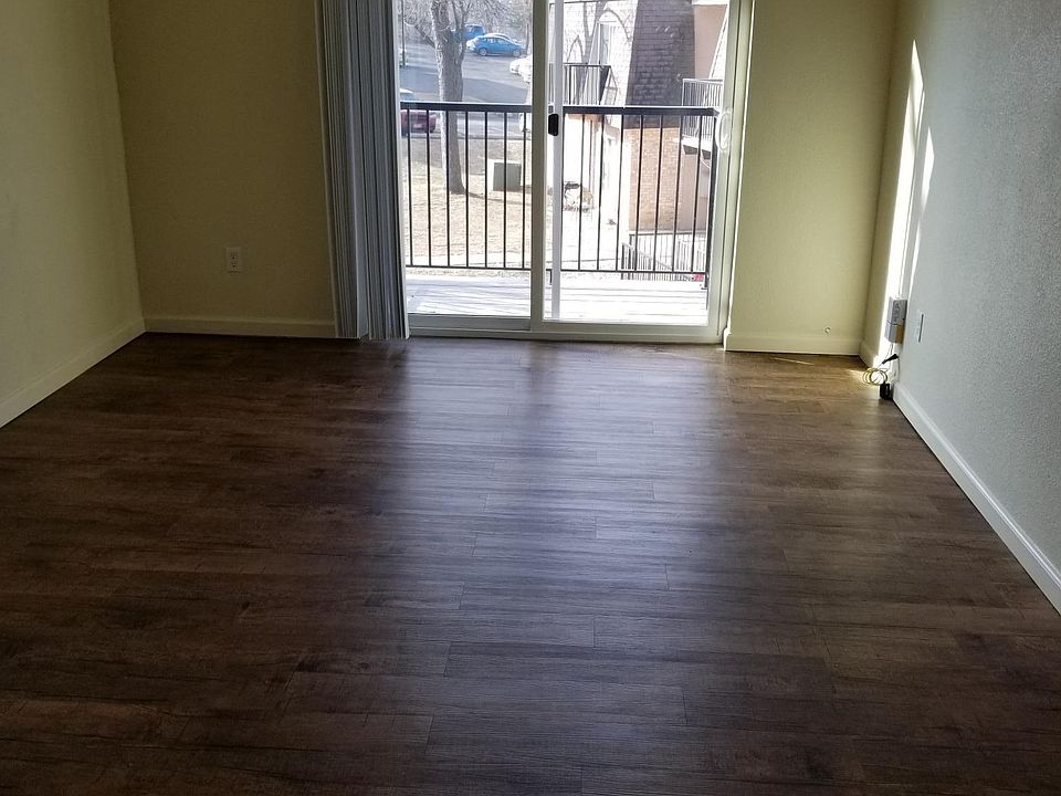 Large Living Room