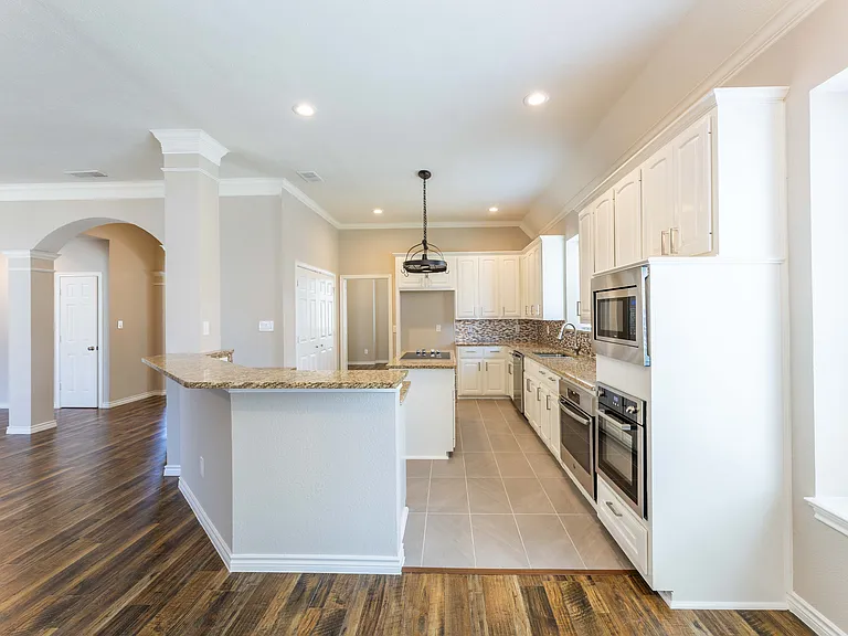 3015 Oak Dr — Photo 9