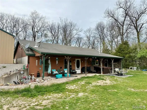 42 Berger Rd, Middletown, MO 63359