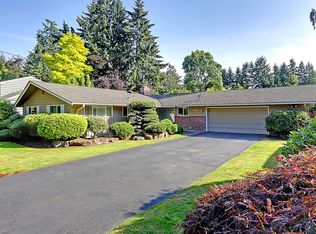 8823 SE 58th St, Mercer Island, WA 98040