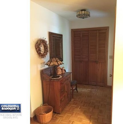 2nd image of 1833 Eagle Dr