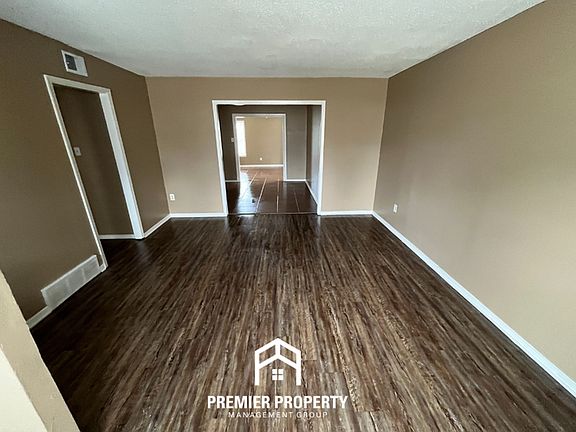 3rd image of 3465 Meier Dr