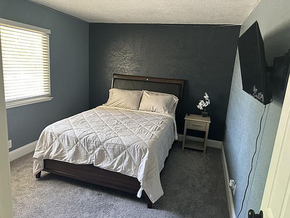 4th image of 414 E Bianchi Rd APT 2