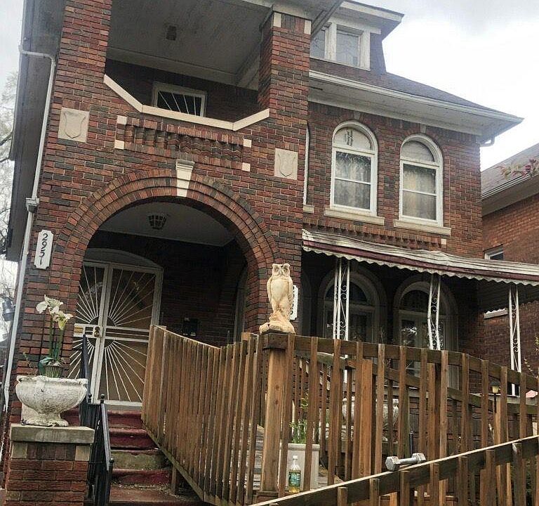 1st image of 2951-53 LESLIE Street
