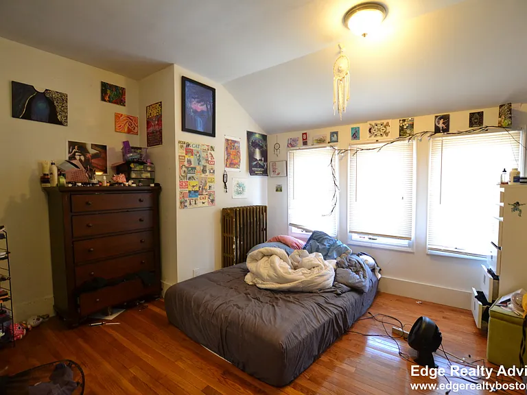 20 Lyne Rd #1 — Photo 8