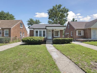 19758 Freeland St, Detroit, MI, 48235