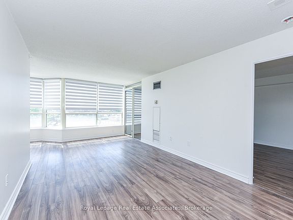 2nd image of 55 Elm Dr W #501
