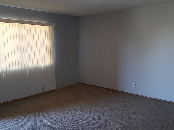 4th image of 1114 Lincolnwood Cir