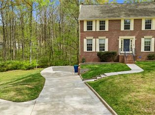 145 Shadybrook Ln SW, Atlanta, GA 30331