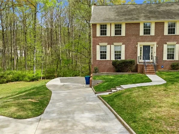145 Shadybrook Ln SW, Atlanta, GA 30331