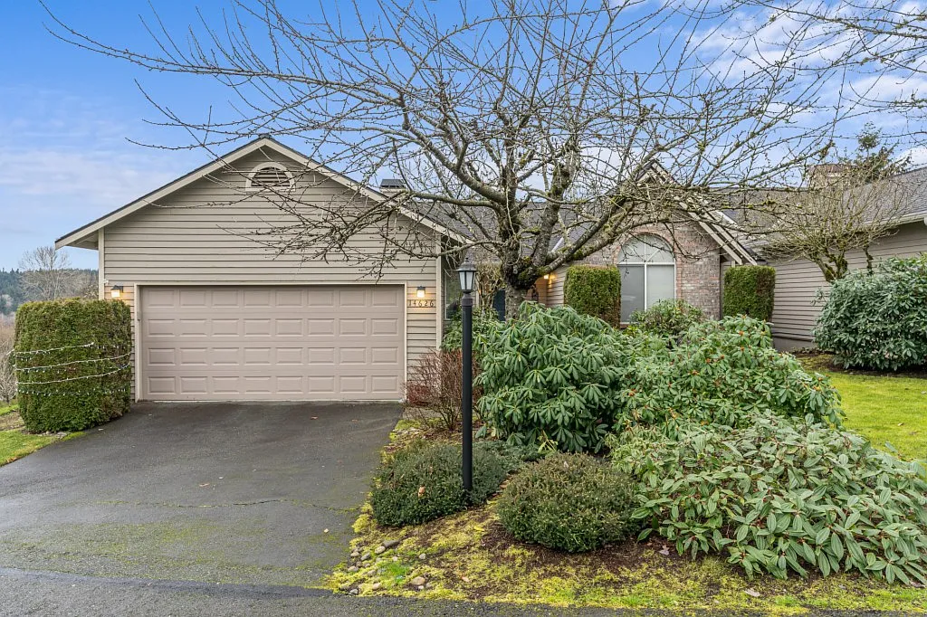 14626 136th Pl NE photo 1