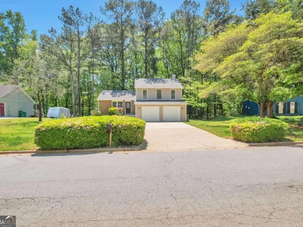 5379 Winslow Xing, Lithonia, GA 30038