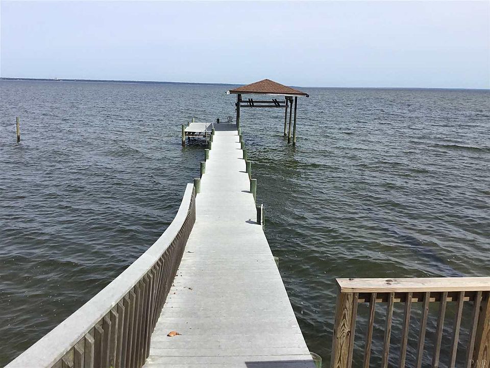 2nd image of 2394 Bayshore Rd