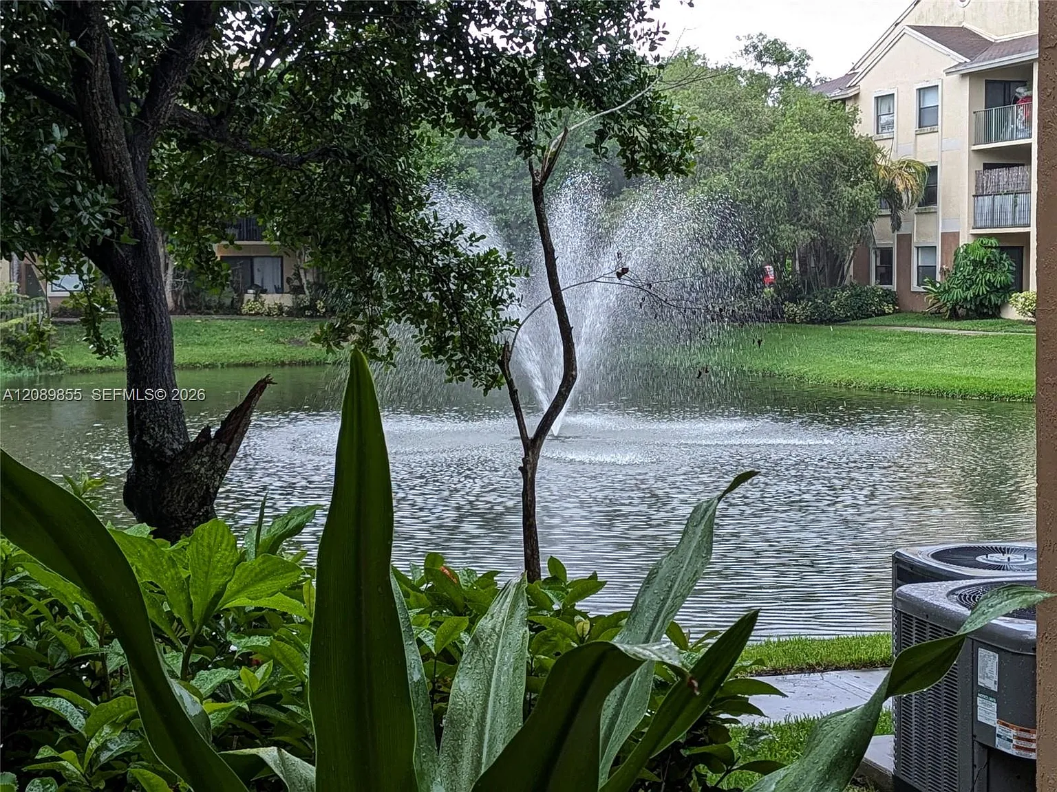Summerbreeze Condo — Photo 4