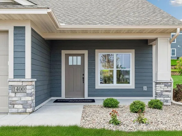 1400 Anchor Ave, River Falls, WI 54022