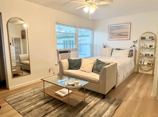 (Undisclosed Address), Los Angeles, CA 90025