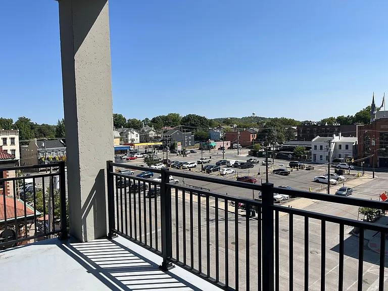 103 E 3rd St. - The Hayden — Photo 15