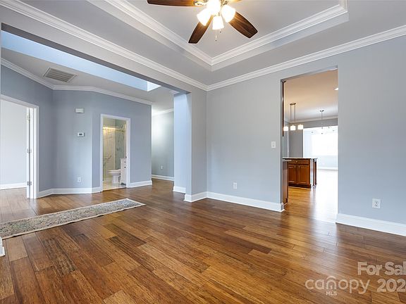 5th image of 14120 Lyon Hill Ln